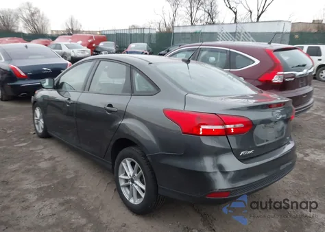 2018 Ford Focus Se из США, поврежденный, VIN 1FADP3F22JL264804